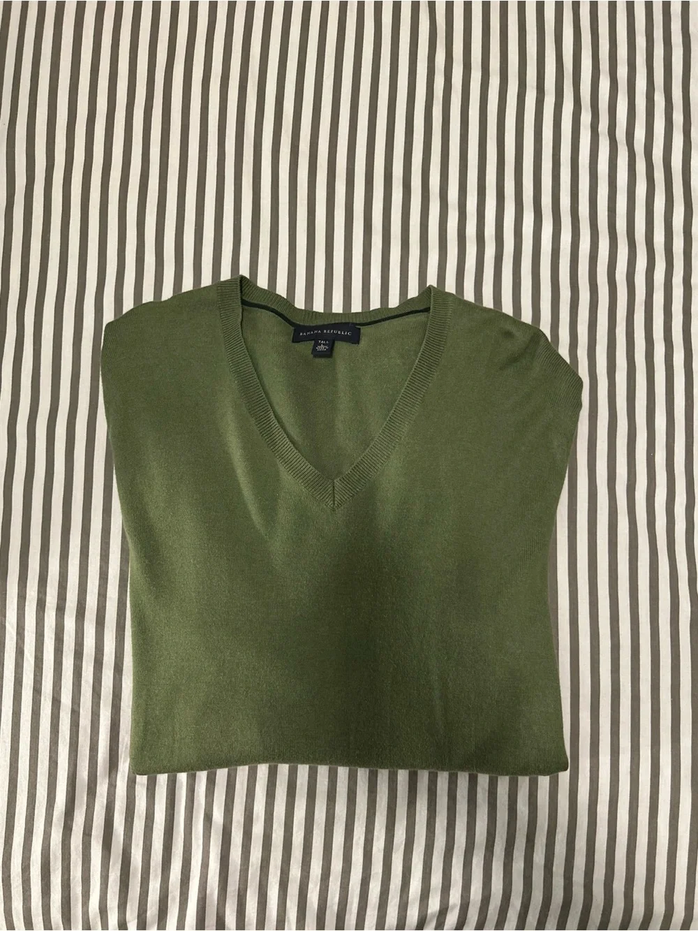 Banana Republic silk cashmere sweater